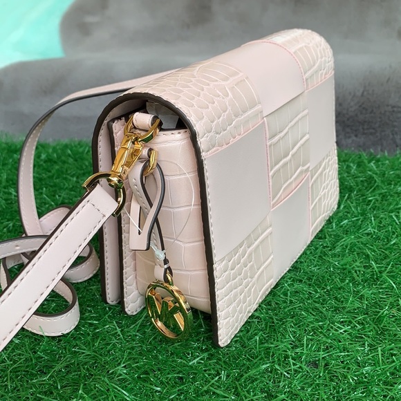 MICHAEL KORS MERCER SM CLUTCH XBODY POWDER BLUSH - Picture 7 of 15